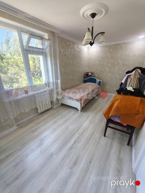 Satılır 2 otaqlı Bina evi menzil (Köhnə tikili), 60 m², 1-ci mikrorayon — Mənzil, Sumqayıt (6)