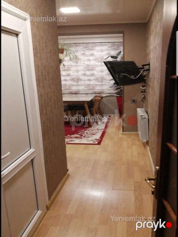 Satılır 4 otaqlı Bina evi menzil (Köhnə tikili), 110 m², Binəqədi rayonu — Mənzil, Bakı (10)