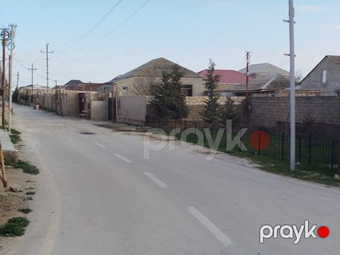 Həyət evi, Binə qəs — Bakı