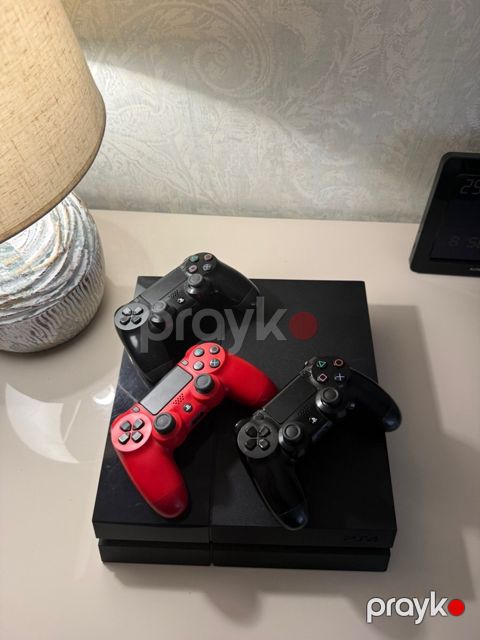 Playstation 4 FAT — Bakı