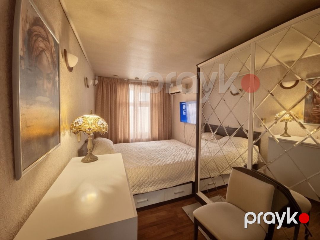 Satılır 2 otaqlı köhnə tikili 62 m² — Mənzil, Bakı (2)