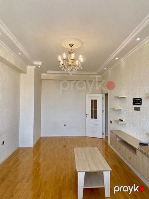 Satılır 2 otaqlı yeni tikili 80 m² — Bakı
