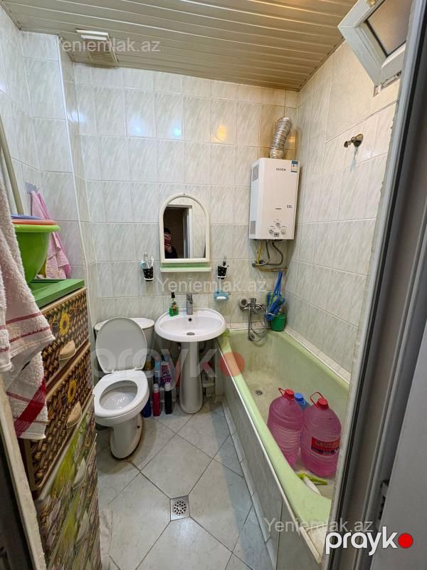 Satılır 3 otaqlı Bina evi menzil (Köhnə tikili), 65 m², Nəsimi rayonu — Mənzil, Bakı (12)