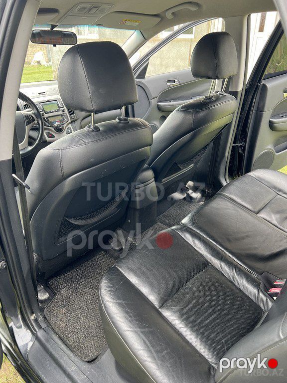 Hyundai i30, 1.6 L, 2008 il, 200 000 km — Avtomobillər, Zaqatala (11)