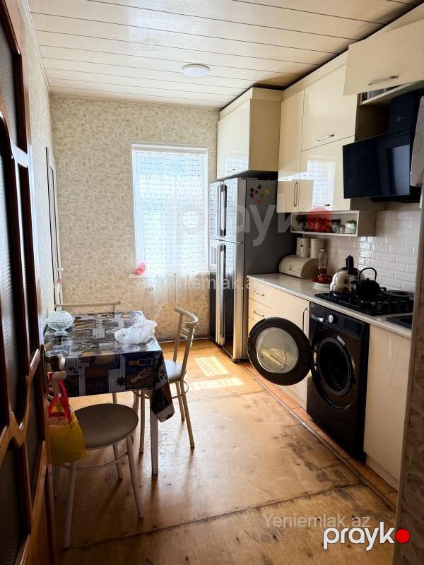 Satılır 3 otaqlı Bina evi menzil (Köhnə tikili), 90 m², 6-cı mikrorayon — Mənzil, Sumqayıt (2)
