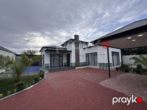 Satılır 4 otaqlı həyət evi/bağ evi 160 m² — Bakı