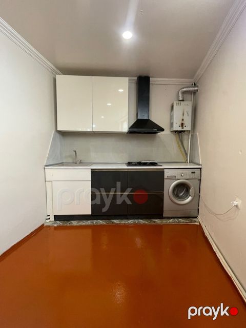 2-otaqlı mənzil kirayə verilir, K. Kərimov küç. 42 m² — Bakı