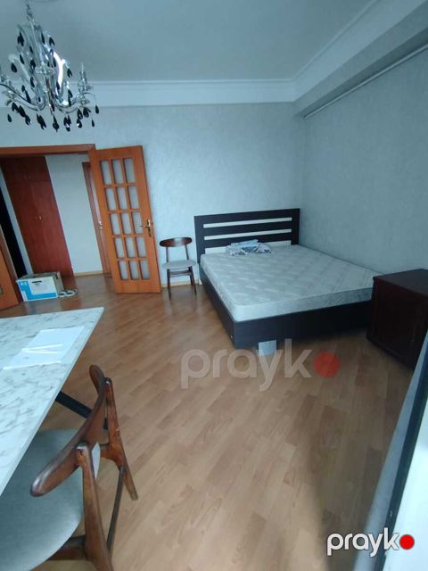 İcarəyə verilir 1 otaqlı köhnə tikili 48 m² — Bakı