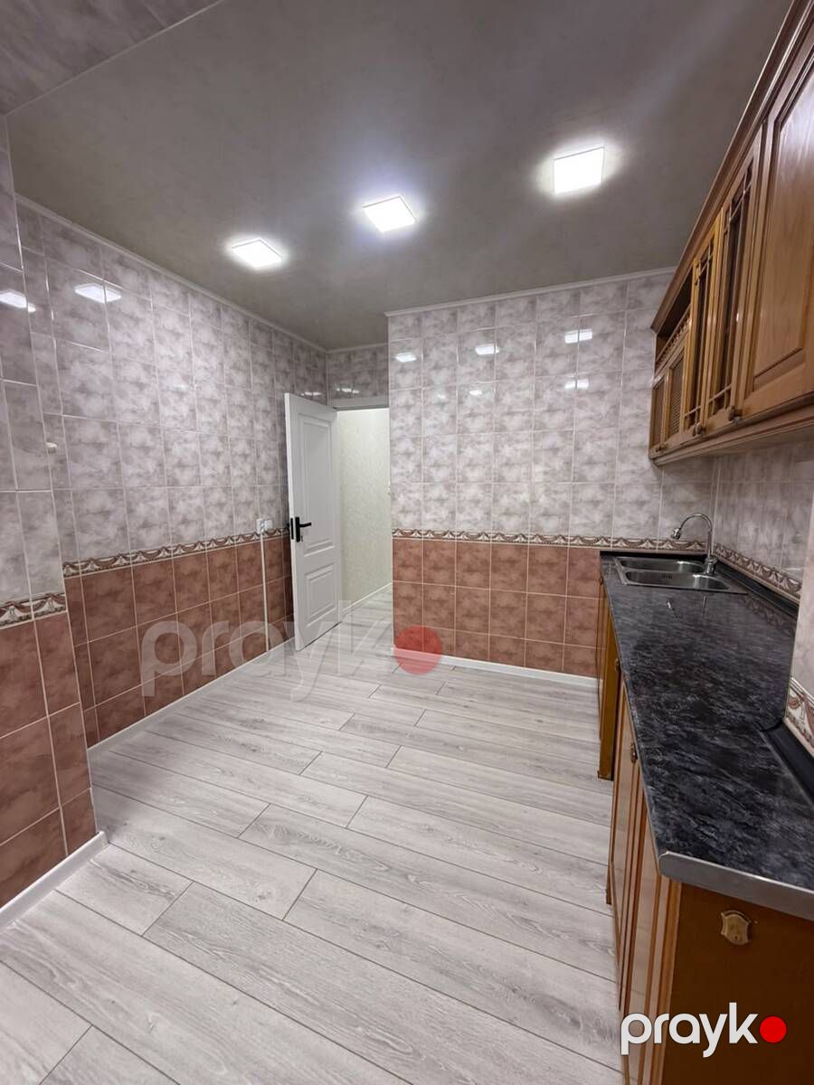 Satılır 3 otaqlı köhnə tikili 80 m² — Mənzil, Bakı (10)