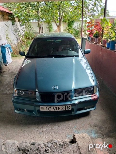 BMW 318, 1.8 L, 1997 il, 417 838 km — Qəbələ