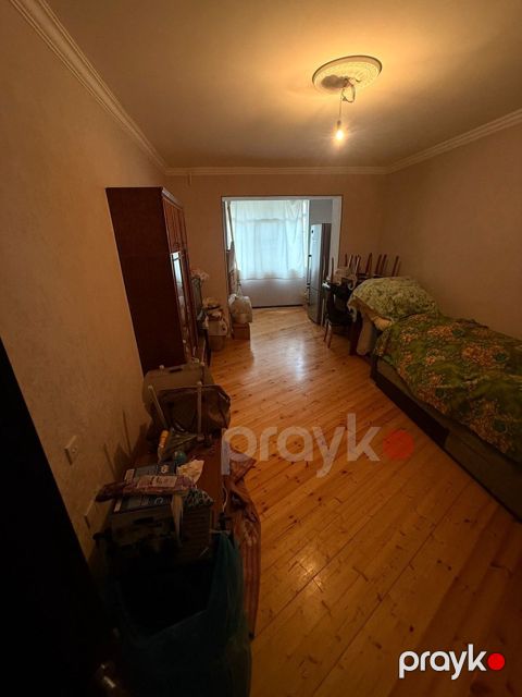 Satılır 3 otaqlı köhnə tikili 70 m² — Bakı