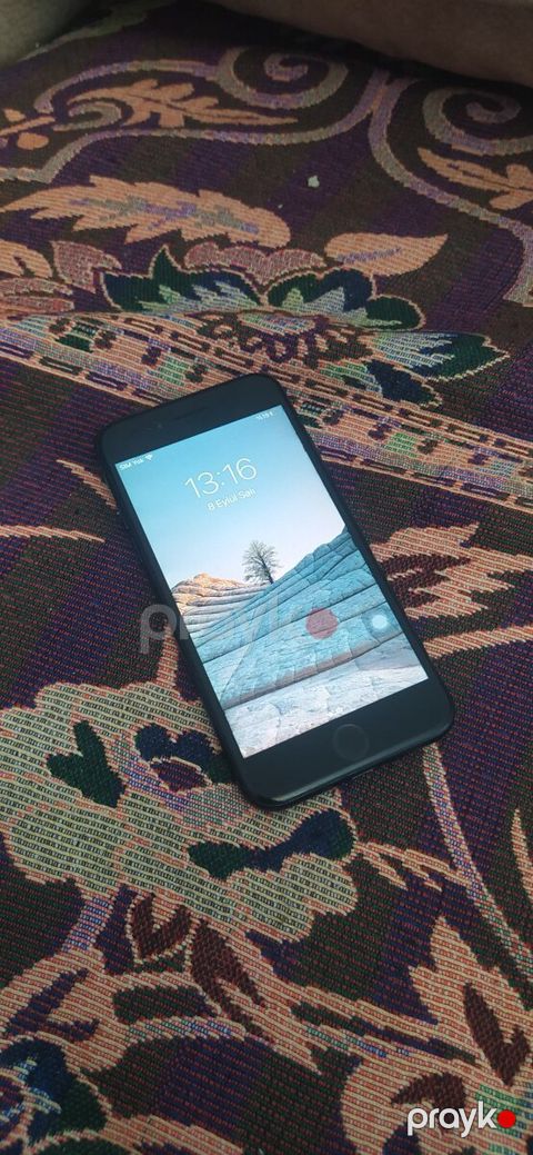 Apple iPhone 7 Black 32GB