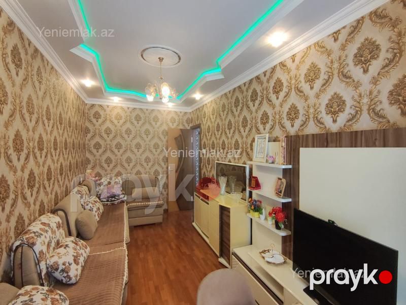 Satılır 3 otaqlı Bina evi menzil (Köhnə tikili), 70 m², 10-cu mikrorayon — Mənzil, Sumqayıt (2)