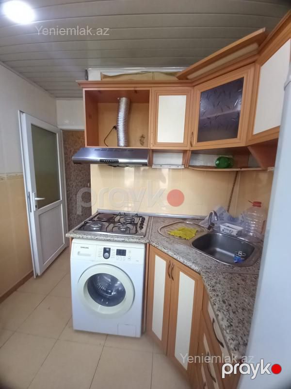 Satılır 2 otaqlı Bina evi menzil (Köhnə tikili), 50 m², 5-ci mikrorayon — Mənzil, Sumqayıt (8)
