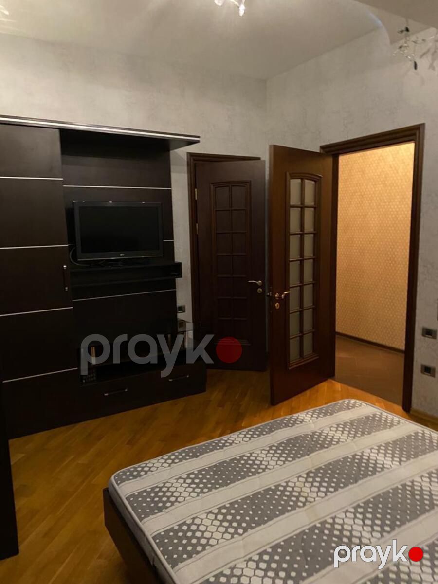 Satılır 4 otaqlı yeni tikili 220 m² — Mənzil, Bakı (12)