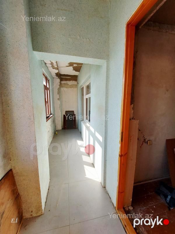 Satılır 4 otaqlı Bina evi menzil (Köhnə tikili), 85 m², 10-cu mikrorayon — Mənzil, Sumqayıt (7)