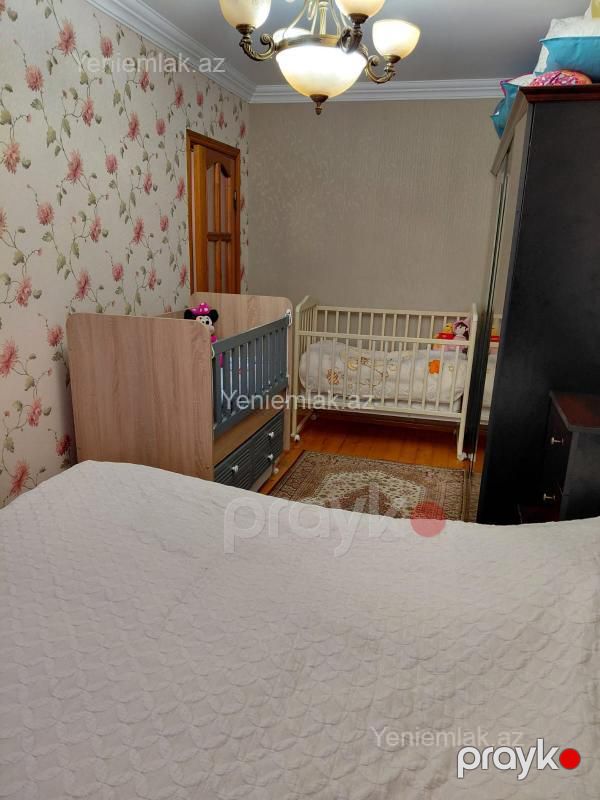 Satılır 4 otaqlı Bina evi menzil (Köhnə tikili), 80 m², Xətai rayonu — Mənzil, Bakı (6)