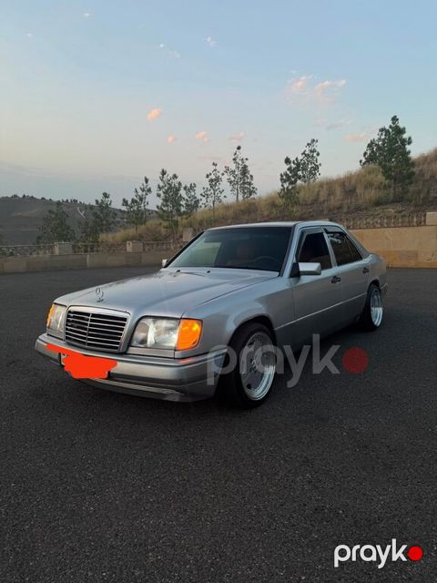 Mercedes E 200, 2.0 L, 1994 il, 354 756 km — Füzuli