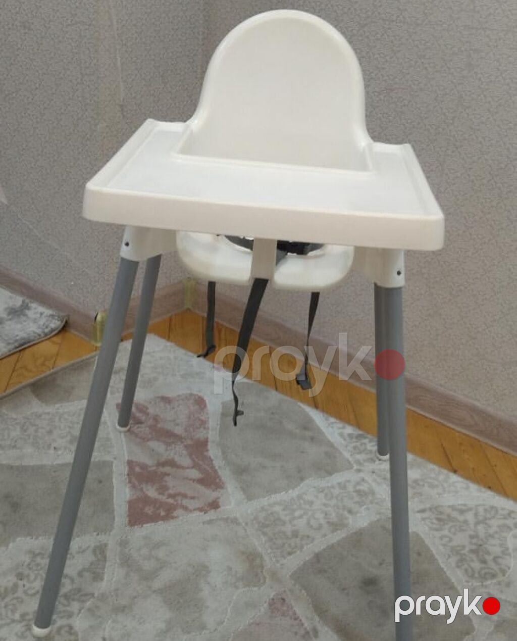 IKEA uşaq yemək stulu. Oturacaqda təhlükəsizlik üçün kəmər mövcuddur — Qidalandırma stulları, Bakı (3)