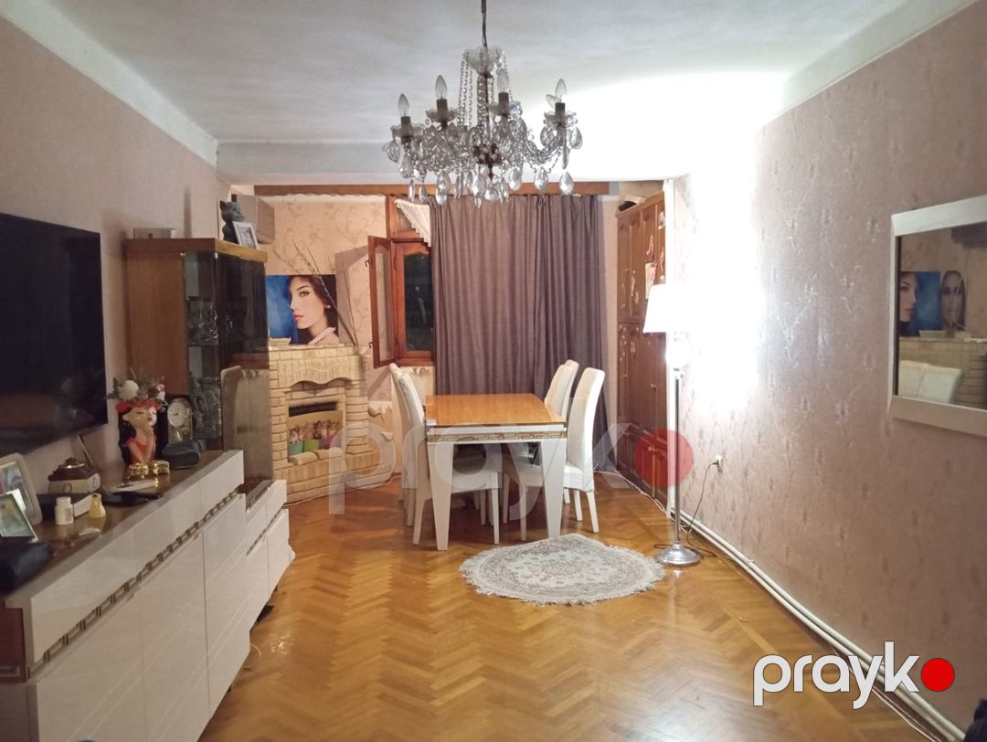 Satış: 2 otaqlı Köhnə tikili, 43 m², Yasamal rayonu — Mənzil, Bakı (9)
