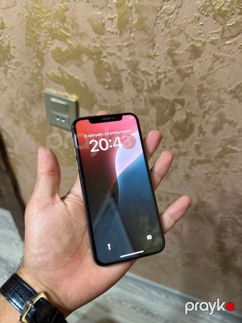 Apple iPhone XS Gold 256GB/4GB — Bakı