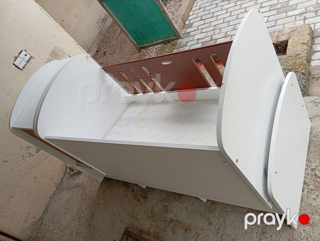 İdeal vəziyyətdədir matras ilə, çatdırılma mümkündür ünvana — Yataqlar, Bakı (3)