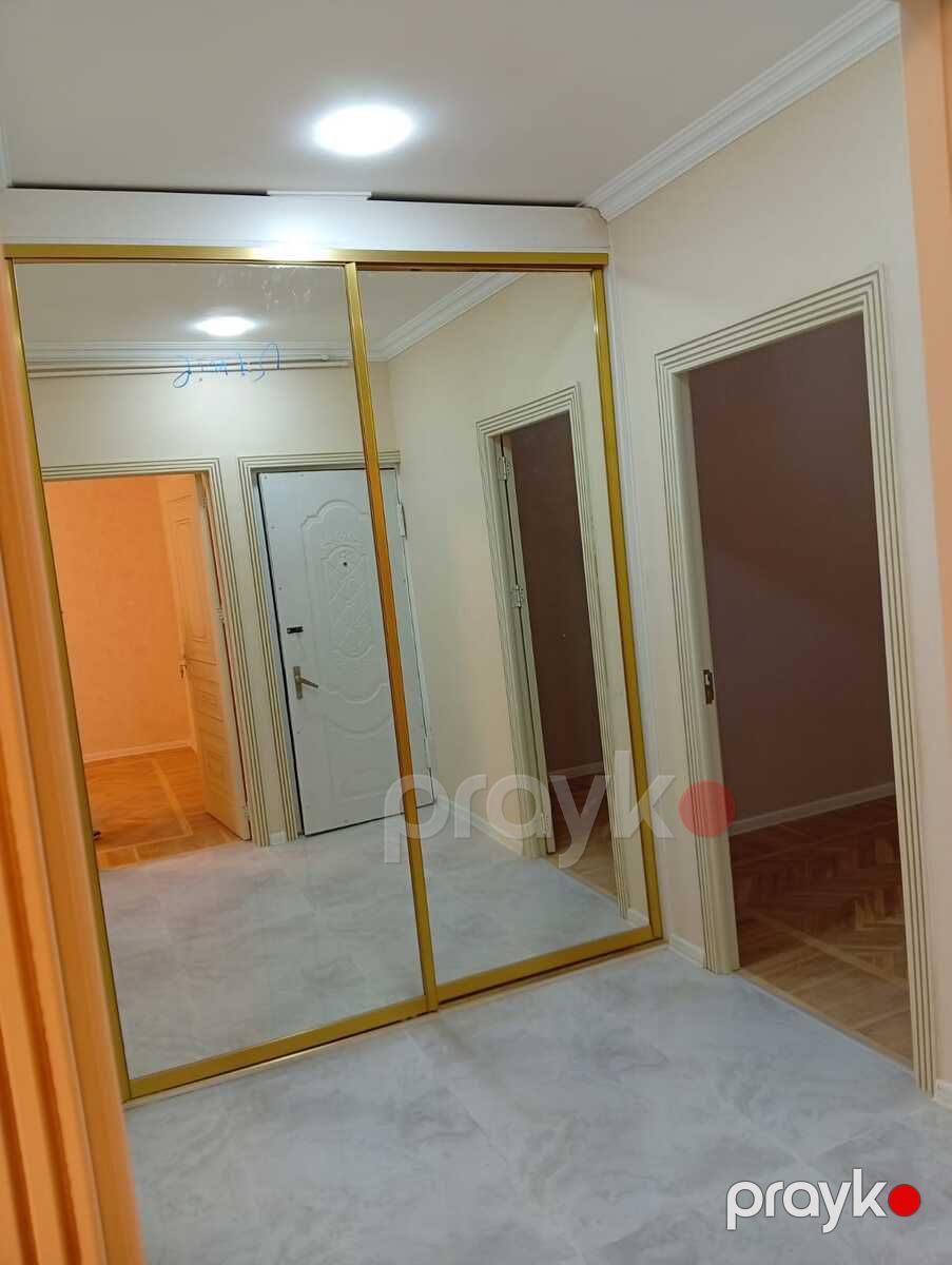 Satılır 2 otaqlı köhnə tikili 75 m² — Mənzil, Bakı (9)