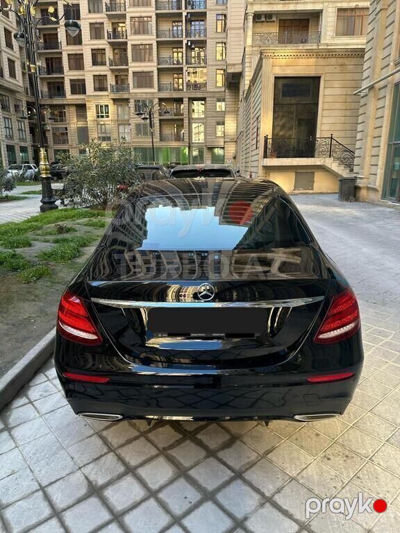 Mercedes E 200 4MATIC, 2.0 L, 2020 il, 130 000 km — Avtomobillər, Bakı (5)