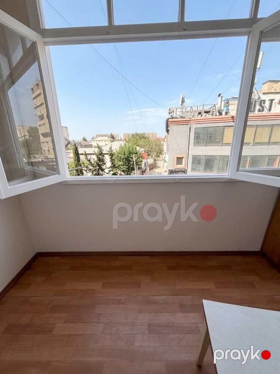 Satılır 3 otaqlı köhnə tikili 75 m² — Mənzil, Bakı (11)