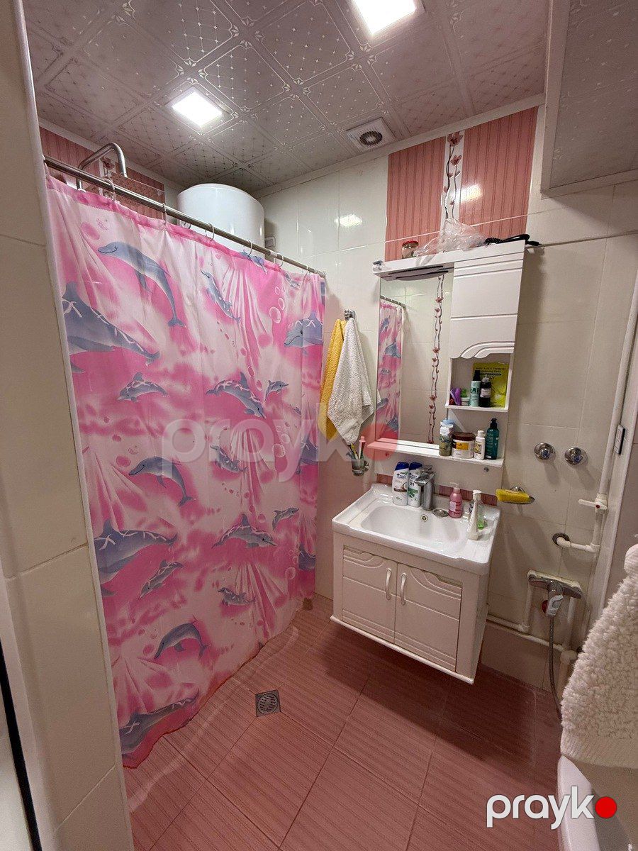 Satılır 2 otaqlı köhnə tikili 65 m² — Mənzil, Bakı (9)
