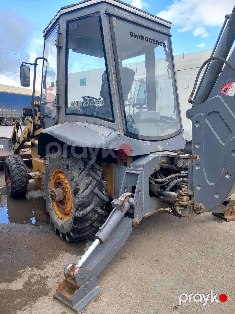 Ekskavator Xcmg, 2012 il — İnşaat texnikası, Bakı (3)
