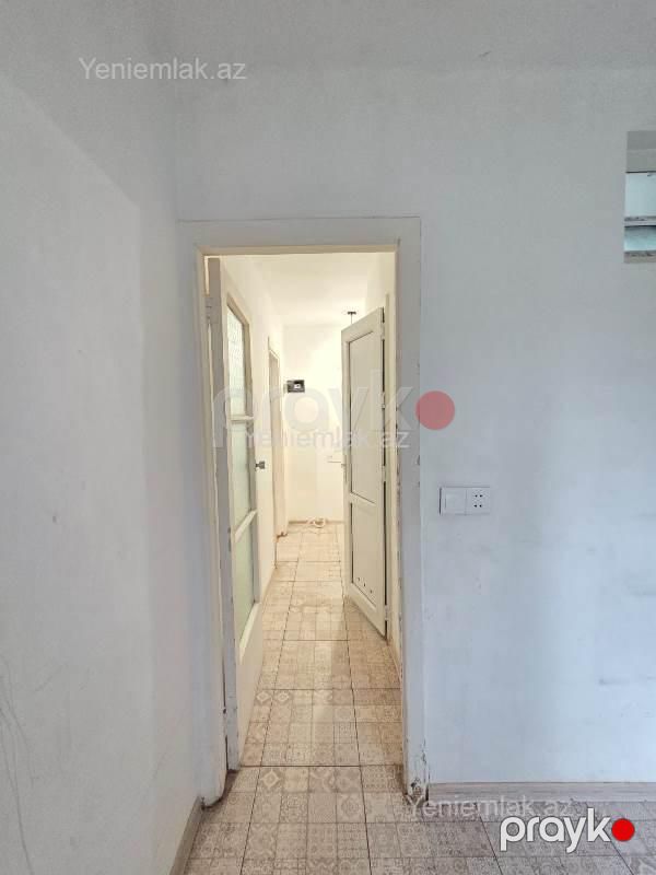Satılır 2 otaqlı Bina evi menzil (Köhnə tikili), 48 m², Yasamal rayonu — Mənzil, Bakı (11)