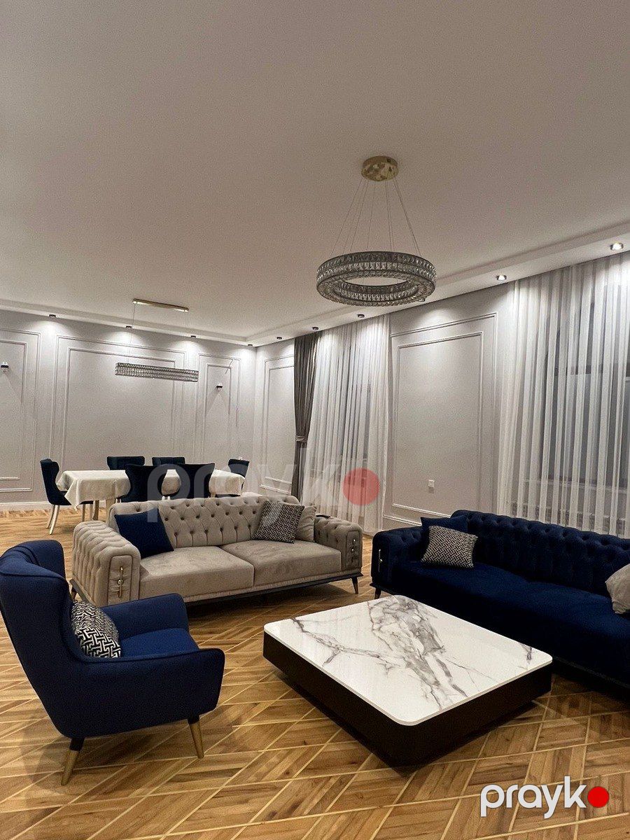 Satılır 6 otaqlı həyət evi/bağ evi 300 m² — Ev, villa, Bakı (9)