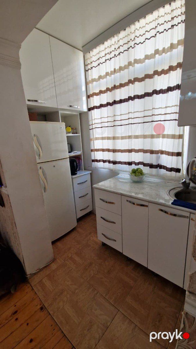 İcarəyə verilir 2 otaqlı köhnə tikili 52 m² — Mənzil, Bakı (8)