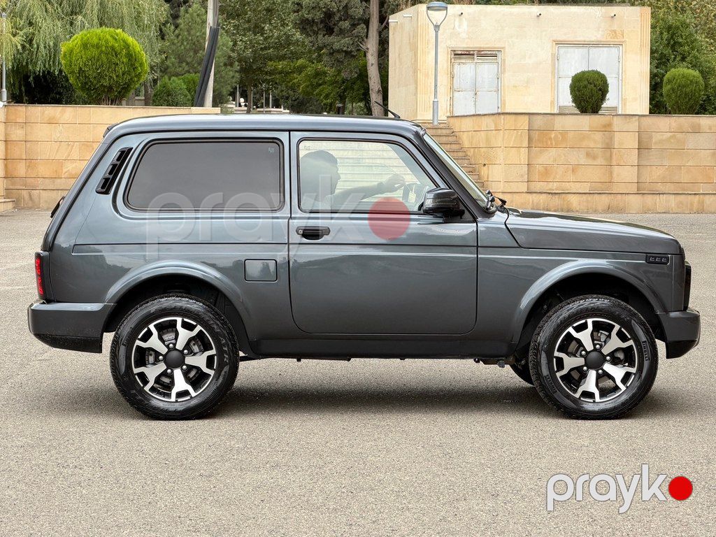 Lada (VAZ) Niva, 1.7 L, 2022 il, 51 000 km — Avtomobillər, Gəncə (7)