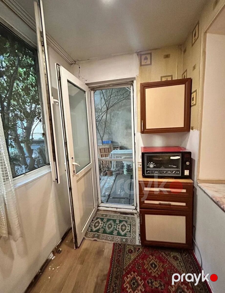 Satılır 3 otaqlı köhnə tikili 70 m² — Mənzil, Bakı (12)