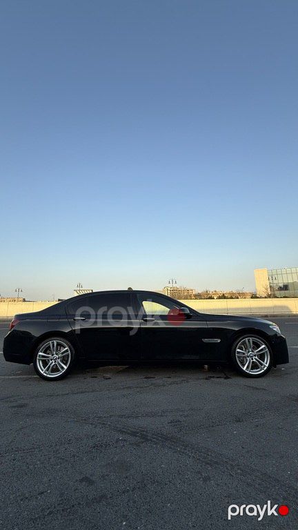 BMW 740, 3.0 L, 2014 il, 144 600 km — Avtomobillər, Bakı (3)