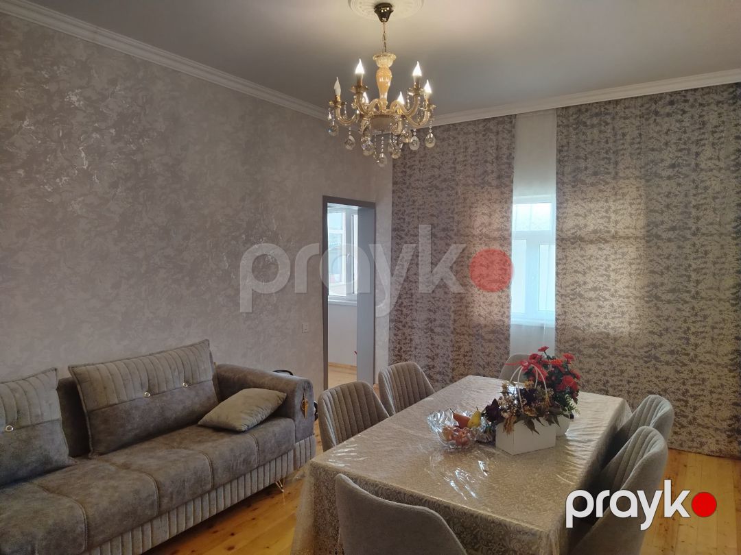 Həyət evi, İlham Məmmədov küç — Ev, villa, Bakı (3)