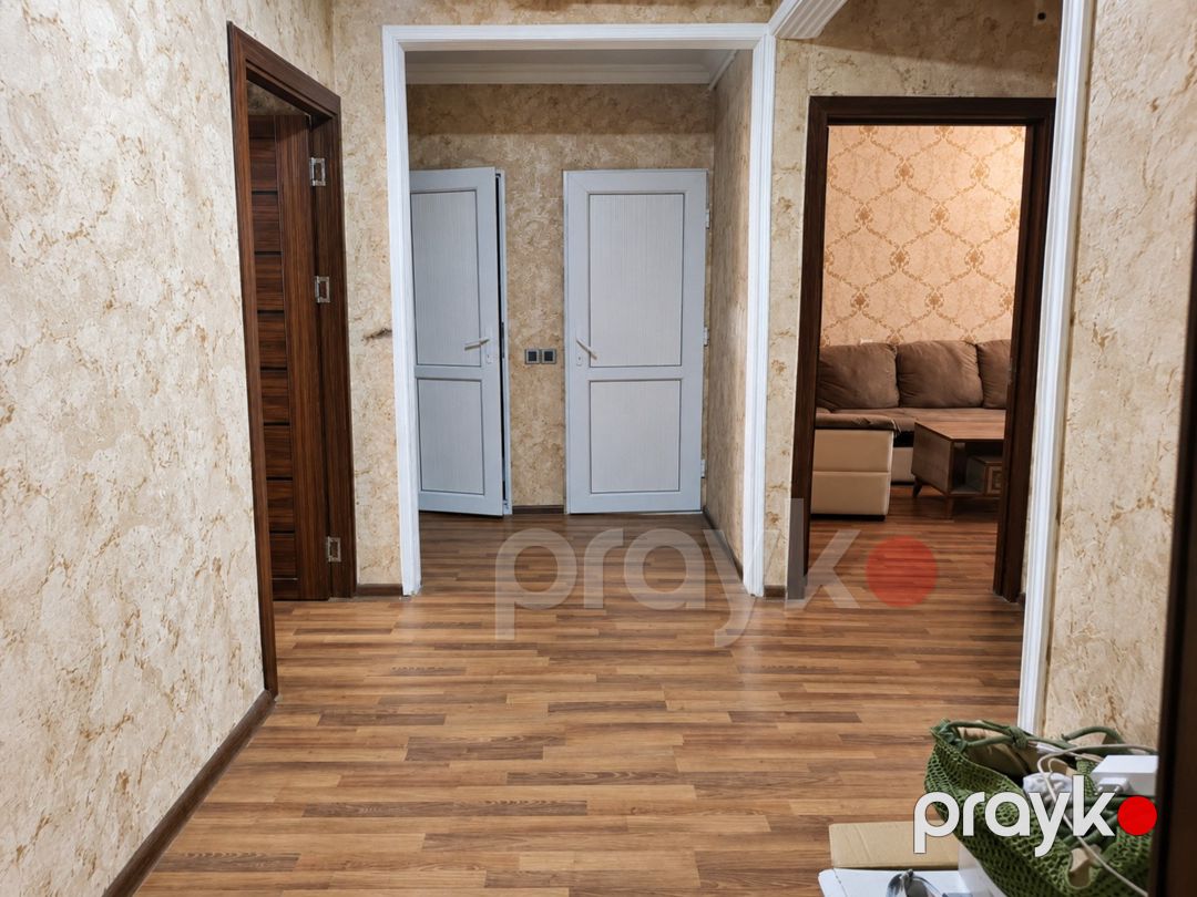 Satılır 3 otaqlı köhnə tikili 84 m² — Mənzil, Bakı (2)