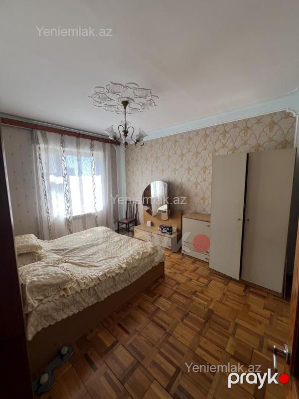 Satılır 2 otaqlı Bina evi menzil (Köhnə tikili), 60 m², 10-cu mikrorayon — Mənzil, Sumqayıt (7)
