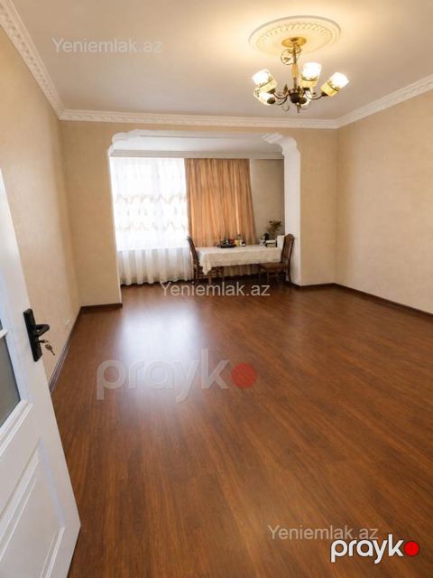 Satılır 3 otaqlı Bina evi menzil (Köhnə tikili), 65 m², Xətai rayonu