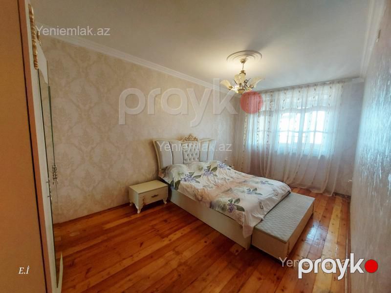 Satılır 3 otaqlı Bina evi menzil (Köhnə tikili), 72 m², 10-cu mikrorayon — Mənzil, Sumqayıt (6)