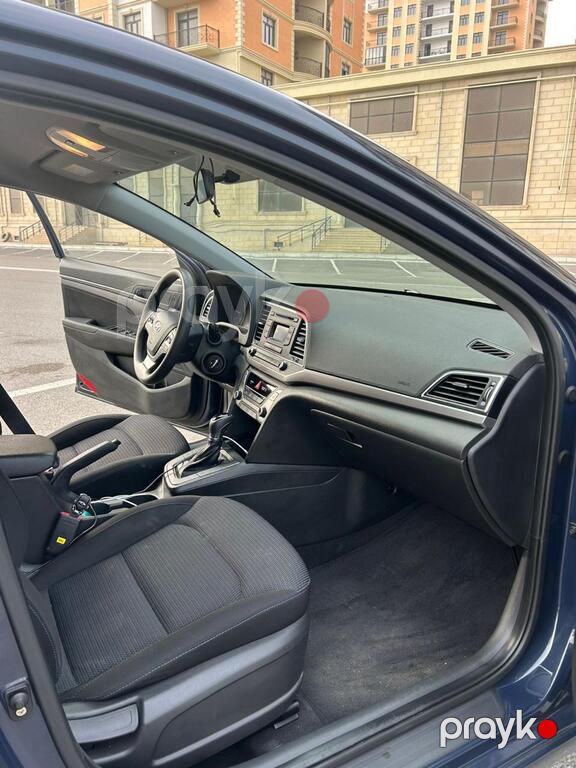 Hyundai Avante, 1.6 L, 2015 il, 120 000 km — Avtomobillər, Bakı (6)