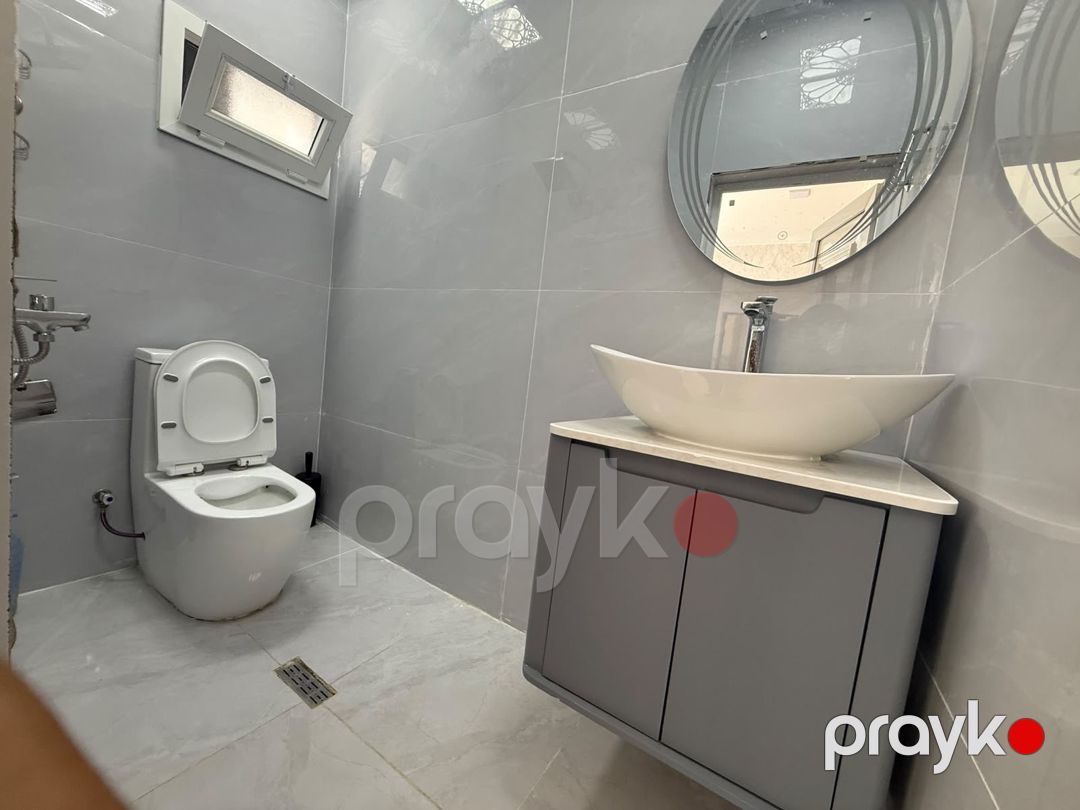 Satılır 2 otaqlı köhnə tikili 45 m² — Mənzil, Bakı (12)