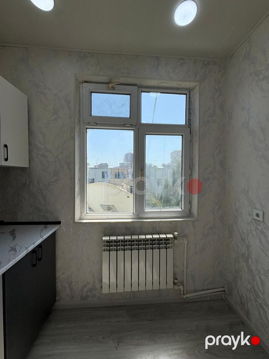Satılır 1 otaqlı köhnə tikili 35 m² — Mənzil, Bakı (5)