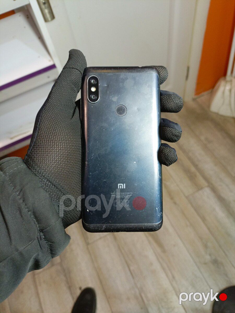 Xiaomi Redmi 6 Pro Black 32GB/3GB — Smartfonlar, Bakı (12)