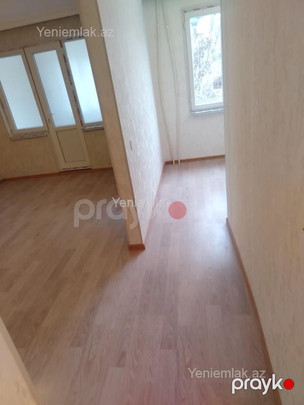 Satılır 2 otaqlı Bina evi menzil (Köhnə tikili), 48 m², 3-cü mikrorayon — Mənzil, Sumqayıt (12)