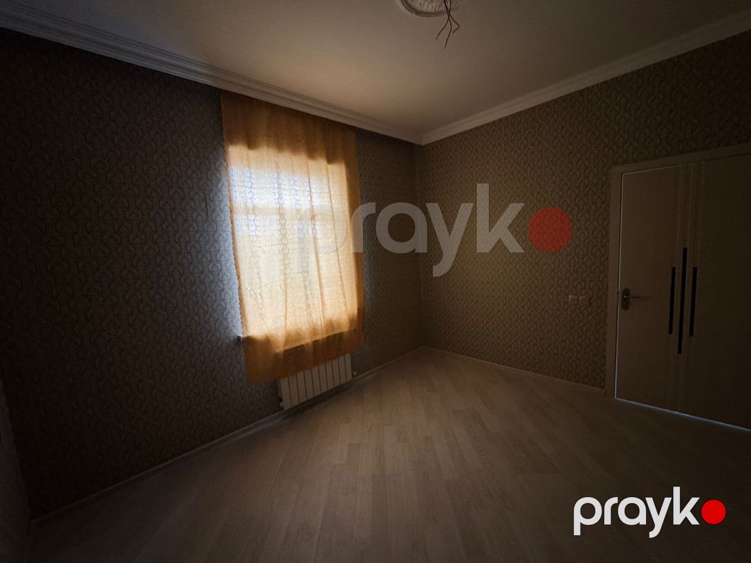 Həyət evi, Binəqədi qəs — Ev, villa, Bakı (8)