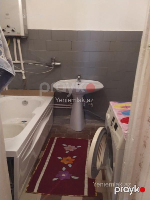 Satılır 2 otaqlı Bina evi menzil (Köhnə tikili), 52 m², 17-ci mikrorayon — Mənzil, Sumqayıt (11)