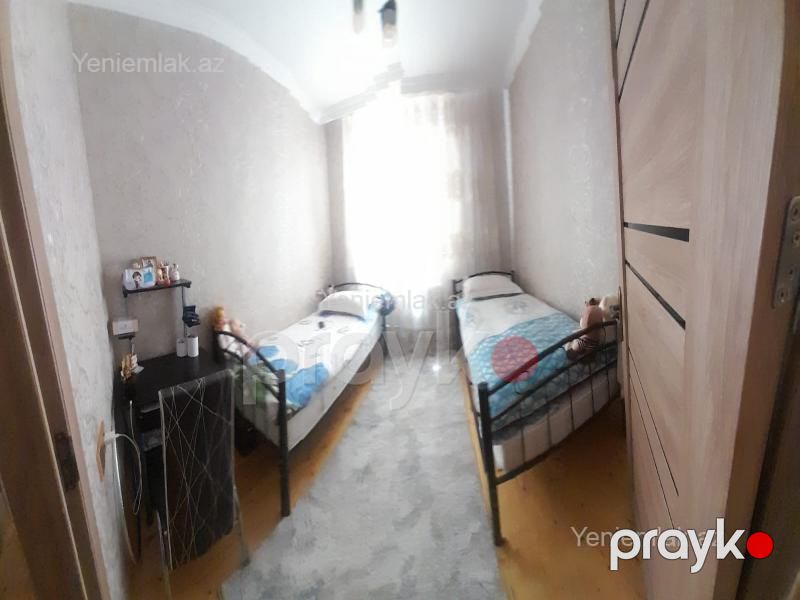 Satılır 3 otaqlı Bina evi menzil (Köhnə tikili), 70 m², 18-ci mikrorayon — Mənzil, Sumqayıt (2)